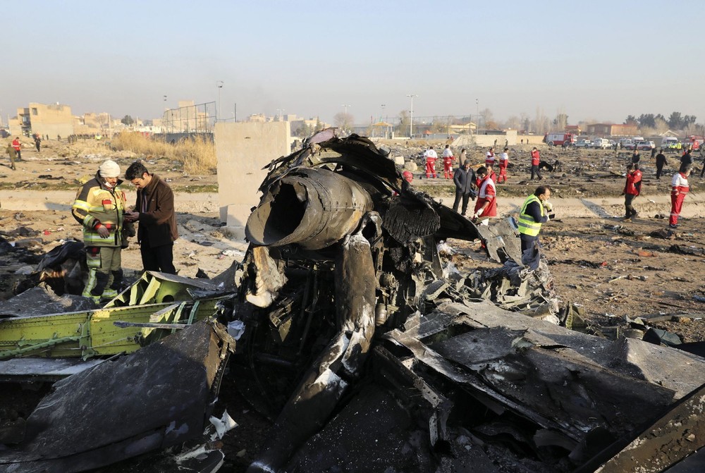 Quân đội Iran xác nhận bắn nhầm máy bay Ukraine do "lỗi của con người"