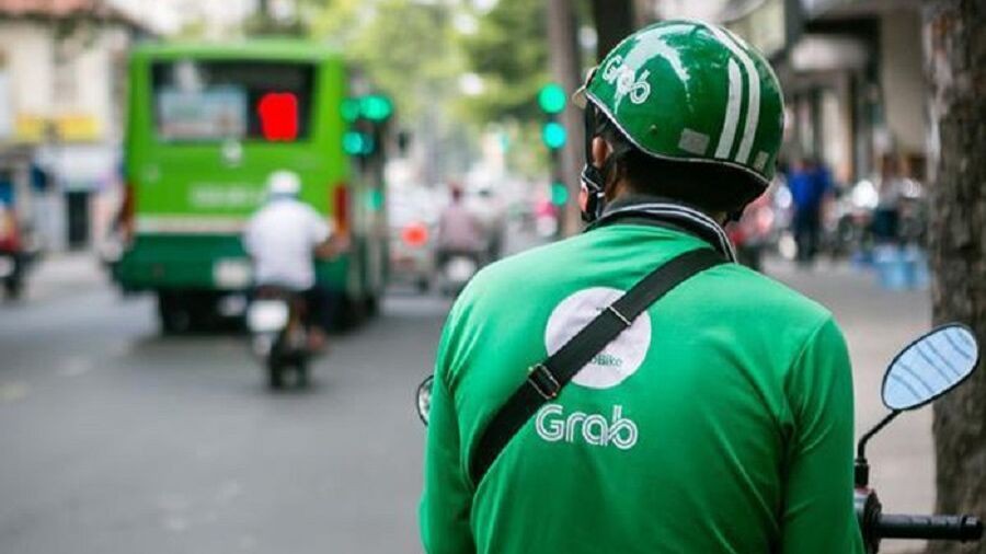 Grab, Go-Viet thu thêm phụ phí đặt xe dịp Tết
