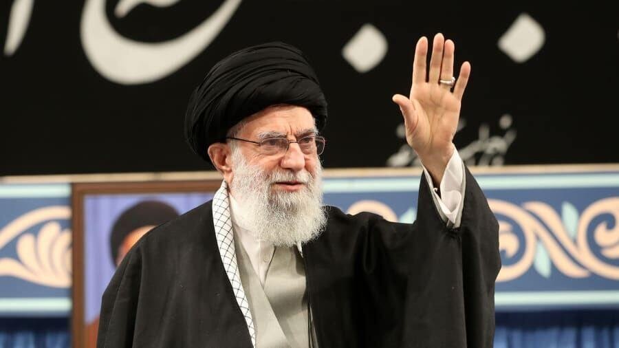 Lãnh đạo tối cao Iran: Cuộc tấn công bằng tên lửa là “cái tát thẳng mặt” Hoa Kỳ, nhưng vẫn là chưa đủ
