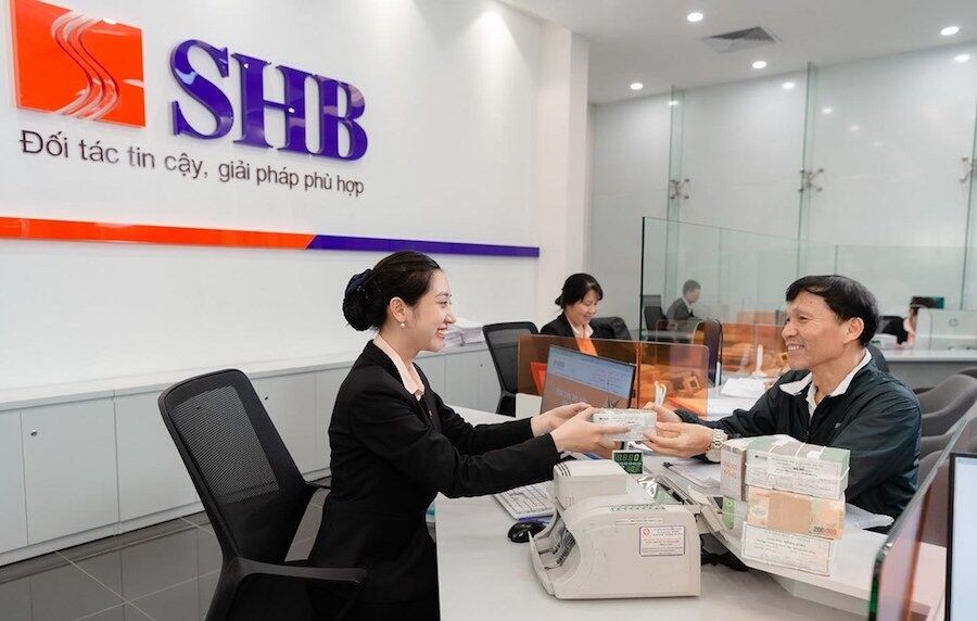 SHB “dậy sóng” sau tin con trai Bầu Hiển đăng kí mua gần 36 triệu cổ phiếu