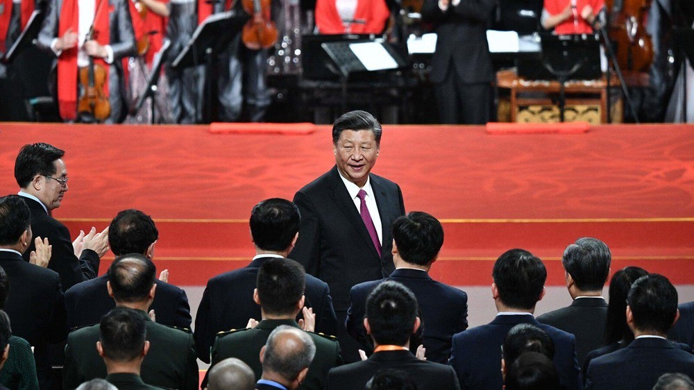 Chủ tịch TQ Tập Cận Bình: Trung Quốc phải giữ vững trật tự kinh tế, xã hội trong cuộc chiến chống lại covid-19