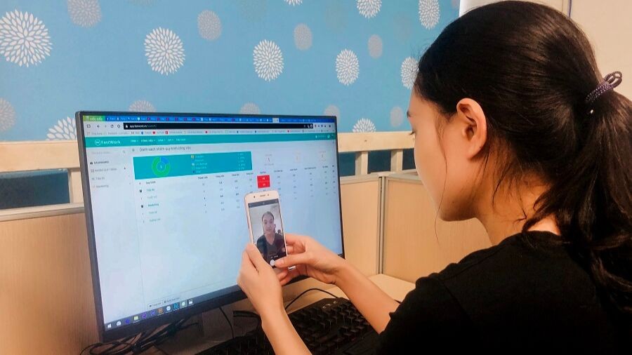FastWork Việt Nam tặng miễn phí phần mềm chấm công online bằng di động