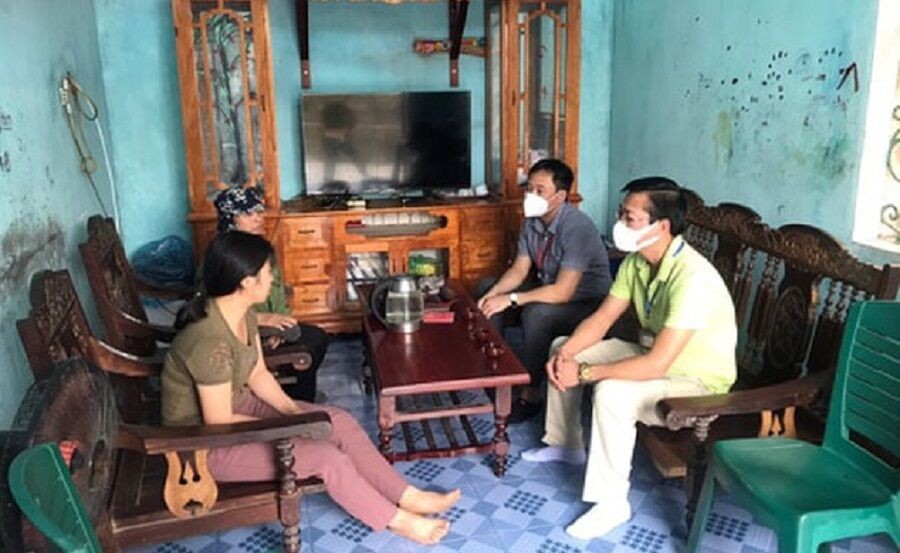 Quảng Ninh: Lãnh đạo phường phải đến tận nhà xin lỗi người phụ nữ bán hàng rong