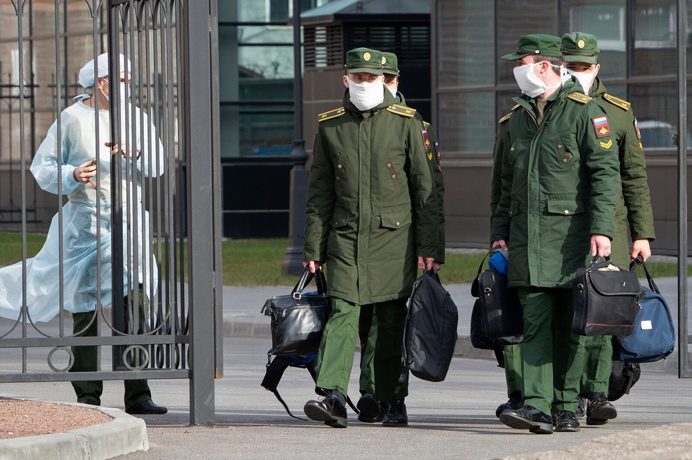 Nga: Hơn 2.000 trường hợp nhiễm Covid-19 trong quân đội