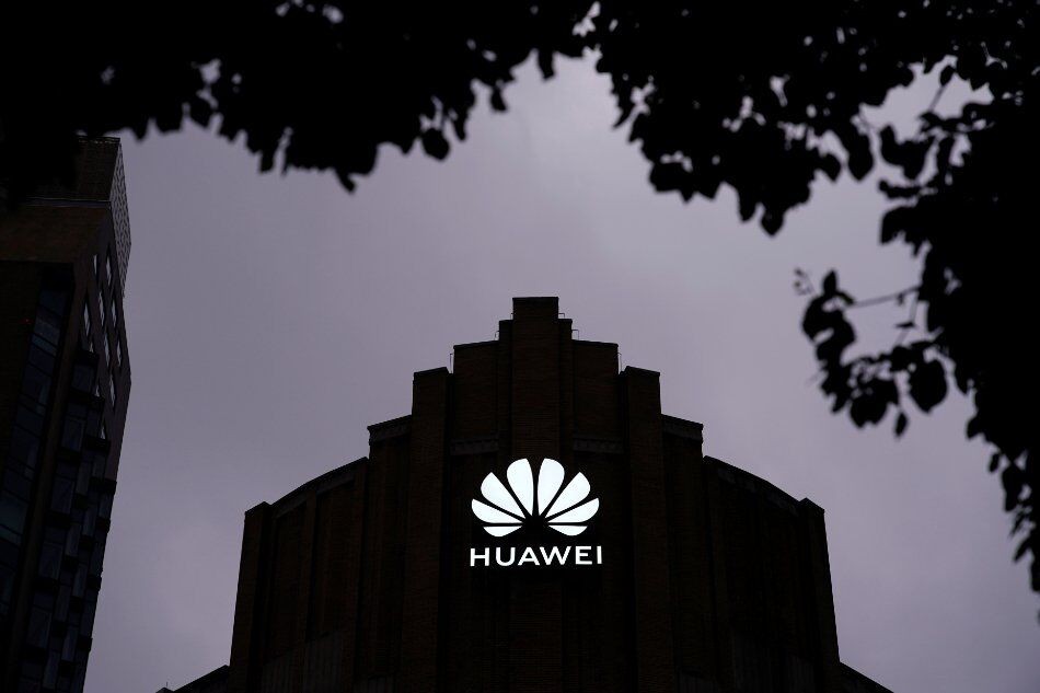 Quan chức chính quyền Trump "tố" Huawei, Hikvision được quân đội Trung Quốc “chống lưng”