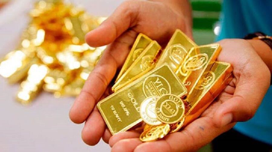 Giá vàng thế giới rơi tự do, vàng trong nước mất mốc 50 triệu đồng/lượng