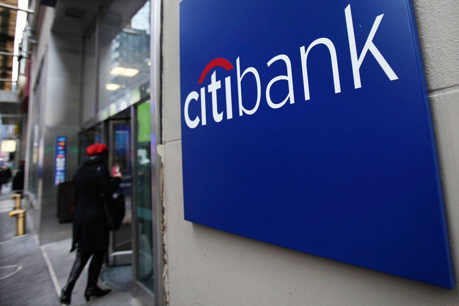 Hi hữu: Citigroup "trả nợ nhầm" cho chủ nợ của Revlon