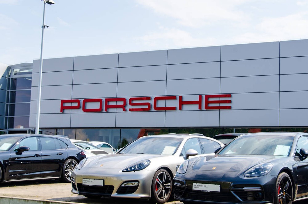 Porsche mở cuộc điều tra nội bộ liên quan đến những trục trặc về động cơ