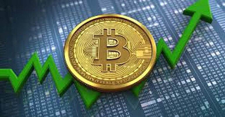 Bitcoin vượt mốc 33.000 USD