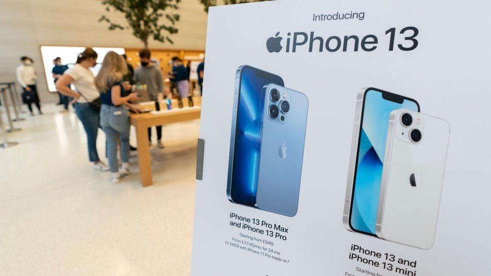"Khủng hoảng chip" khiến Apple phải cắt giảm sản xuất 10 triệu iPhone 13