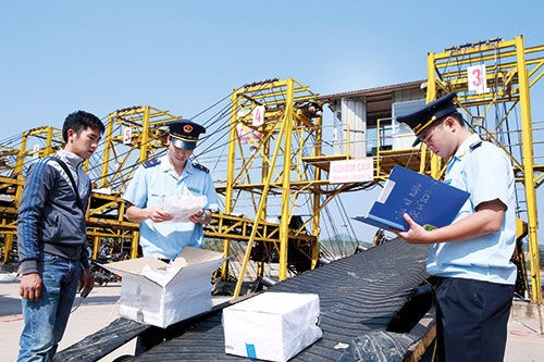 Hải quan TP Đà Nẵng phát hiện một doanh nghiệp có hành vi khai báo hải quan sai đối tượng miễn thuế