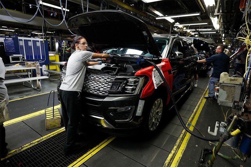 Ford và GM cùng tham gia thị trường chip nhằm khắc phục tình trạng thiếu hụt nguồn cung toàn cầu