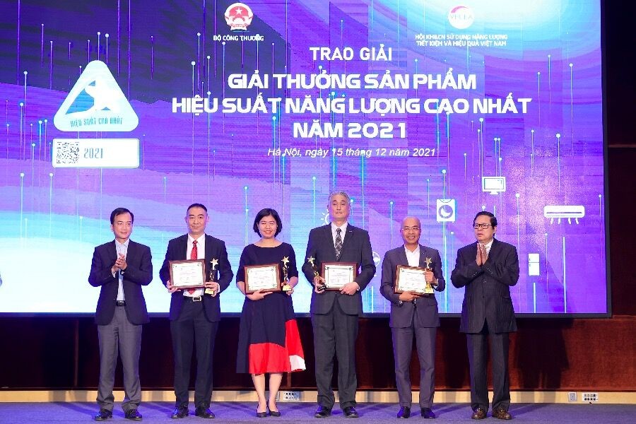 Panasonic liên tiếp được vinh danh vì những đóng góp cho sự phát triển bền vững của Việt Nam