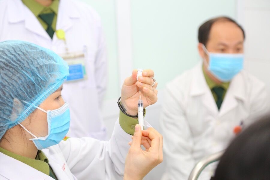 Việt Nam tiêm thử nghiệm vaccine Covid-19 của Nanogen giai đoạn 2