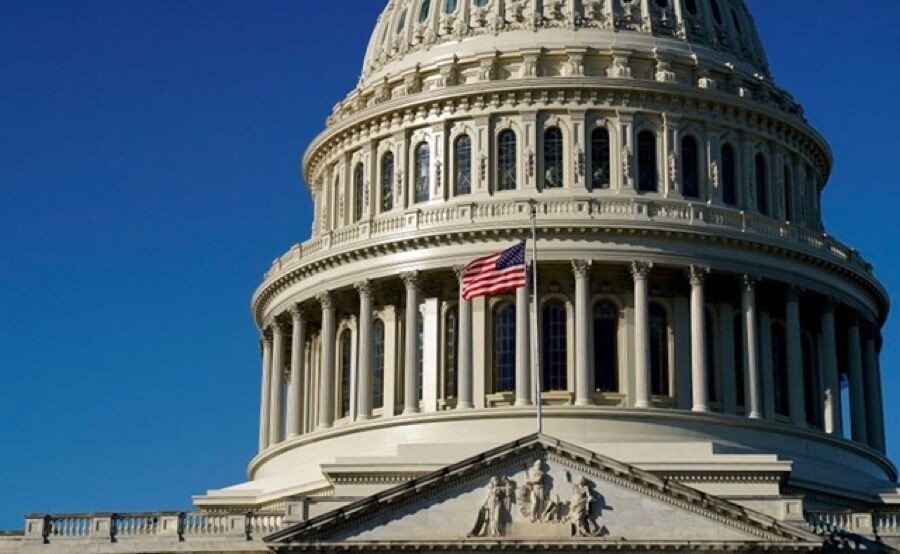 Hạ viện Mỹ thông qua gói cứu trợ Covid-19 trị giá 1.900 tỷ đồng