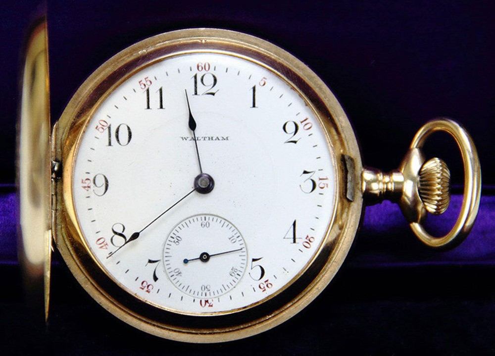 Chiếc đồng hồ bỏ túi trị giá 27.000 USD do Tổng thống Mỹ trao tặng bị đánh cắp