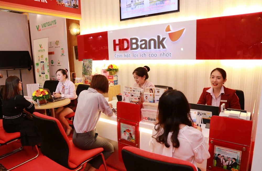 HDBank: Lợi nhuận năm 2020 đạt hơn 5.800 tỷ đồng, điểm sáng lãi dịch vụ tăng gấp rưỡi