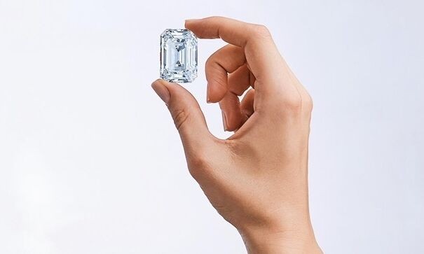 Viên kim cương 101 carat được bán đấu giá tại Geneva, dự thu đến 25 triệu USD