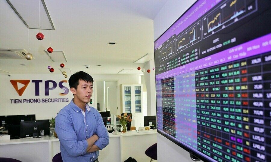 Chứng khoán Tiên Phong chào bán 100 triệu cổ phiếu, tăng vốn điều lệ gấp đôi
