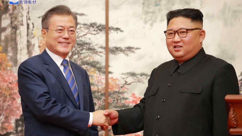Hàn Quốc, Triều Tiên khôi phục đường dây nóng, tìm cách xây dựng lại quan hệ