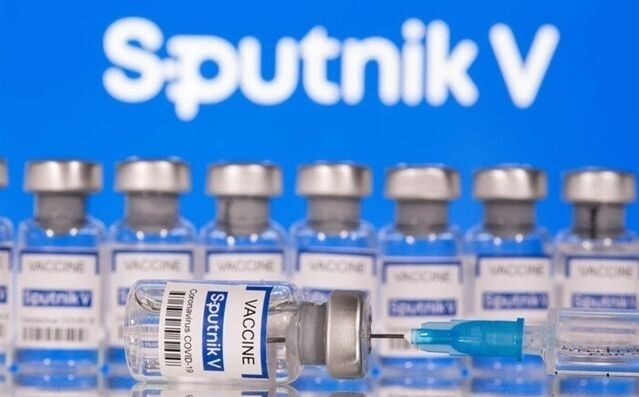 Slovakia bán lại hầu hết vaccine Sputnik V... cho Nga