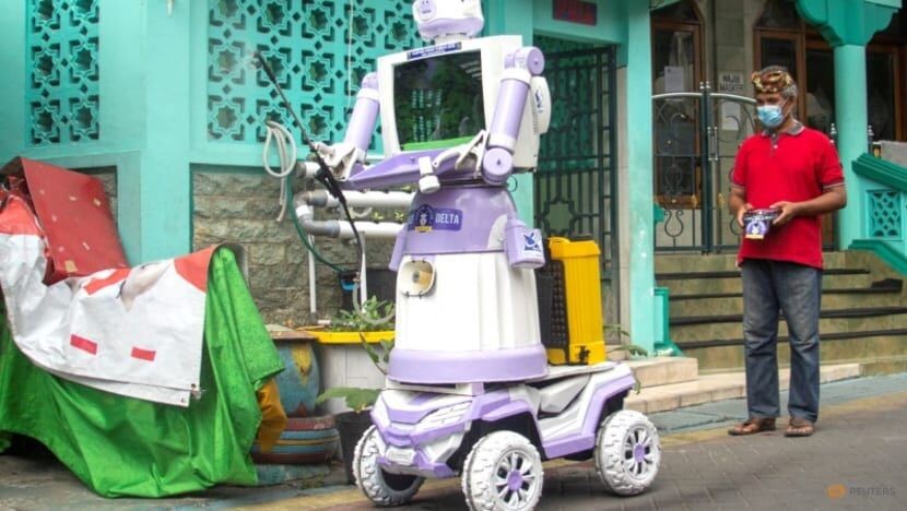 Indonesia: Biến rác thải thành robot trợ giúp người dân trong thời kỳ đại dịch