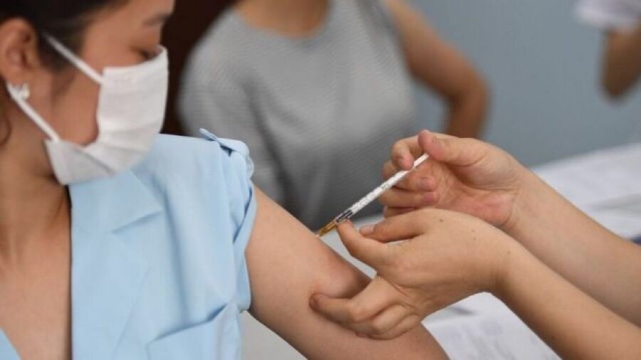 KHẨN: Nếu tiêm chậm, Bộ Y tế sẽ điều chuyển vaccine COVID-19