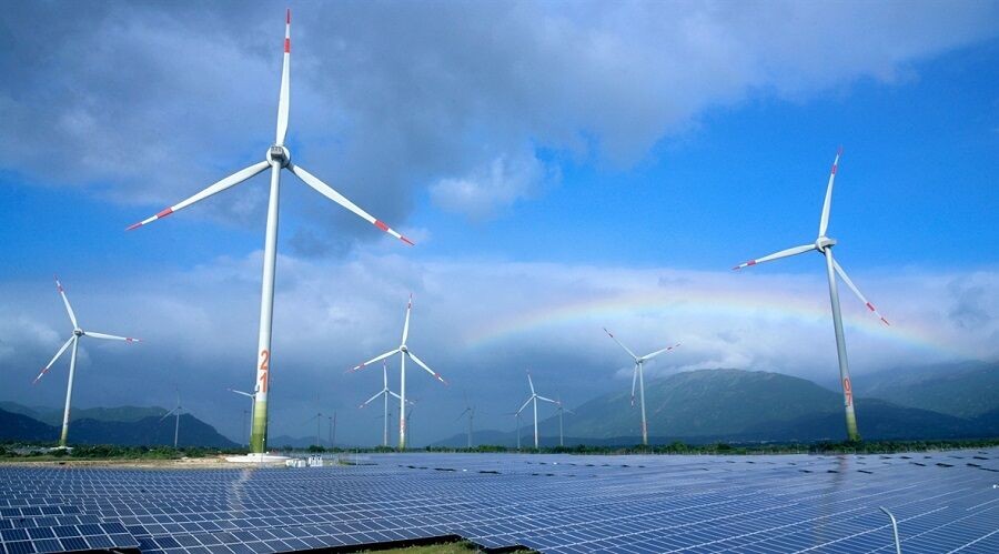 Bộ Công thương lên tiếng việc tăng điện than, giảm năng lượng tái tạo