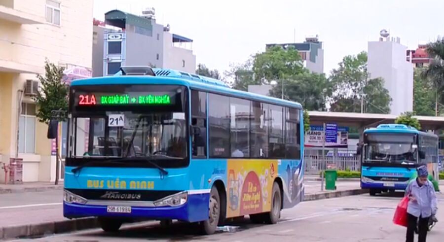 Hà Nội: Kiến nghị cho phép xe buýt hoạt động trở lại từ 1/10