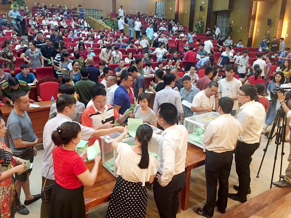 Ban Dân nguyện của Quốc hội: Đề nghị xử lý nghiêm việc "bán chui" cổ phiếu, "thổi giá" bất động sản