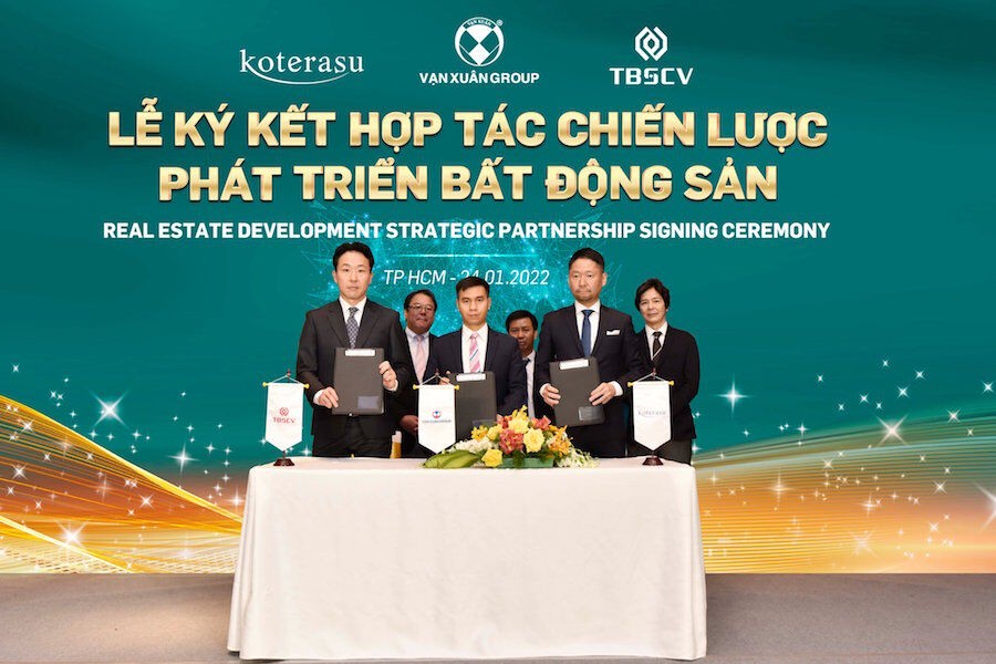 Vạn Xuân Group ký kết hợp tác chiến lược phát triển bất động sản với Koterasu và TBS Capital VN