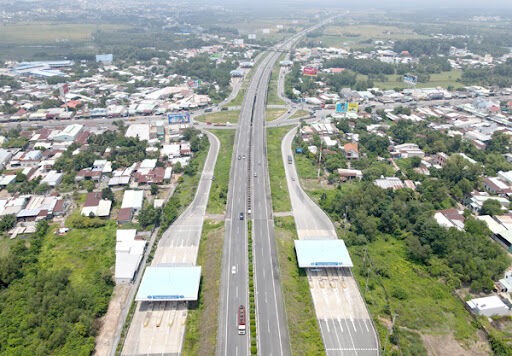 Đồng Nai đầu tư 3 tuyến đường kết nối sân bay Long Thành với vốn 19.600 tỷ đồng