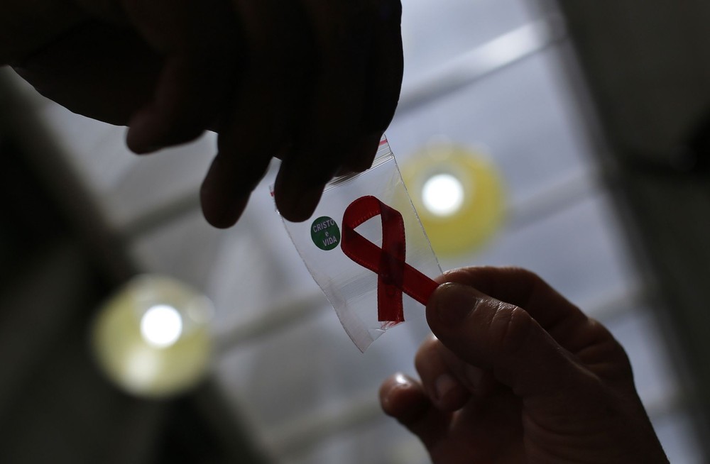 Mỹ: Ghi nhận người phụ nữ đầu tiên khỏi HIV sau khi cấy ghép tế bào gốc