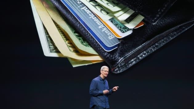 Apple công bố tính năng thanh toán không tiếp xúc mới qua điện thoại iPhone
