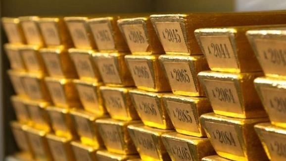 Giá vàng ngày 7/10: Giá vàng trong nước trượt khỏi mức 66 triệu đồng/ lượng