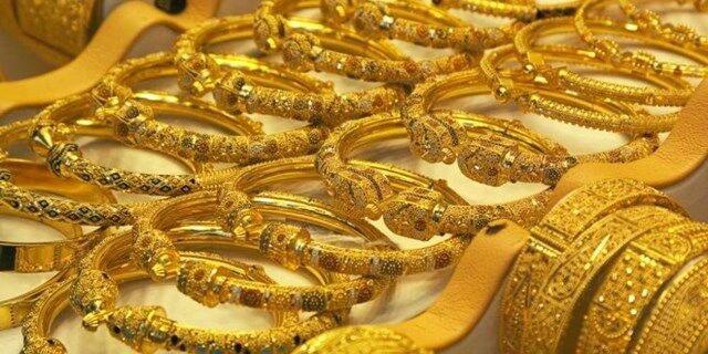 Giá vàng ngày 22/4: Vàng trong nước tăng trưởng mạnh, chênh quốc tế hơn 16 triệu/lượng
