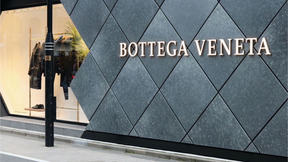 Kering đồng ý trả 187 triệu euro trong tranh chấp thuế liên quan tới Bottega Veneta