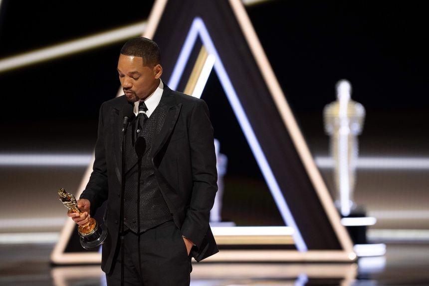 Will Smith bị cấm tham dự lễ trao giải Oscar trong 10 năm