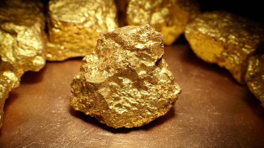 Giá vàng ngày 19/5: GIá vàng tiếp tục giao dịch quanh ngưỡng hỗ trợ 1.800 USD/ounce