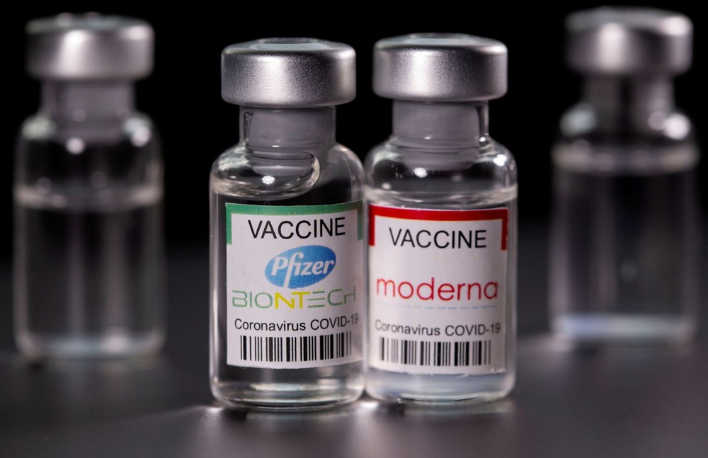 FDA cấp phép tiêm vaccine Pfizer và Moderna cho trẻ từ 6 tháng tuổi