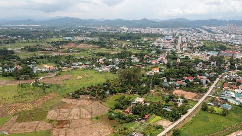 Quảng Ninh: 13 sàn giao dịch bất động sản ở Móng Cái bị đình chỉ hoạt động