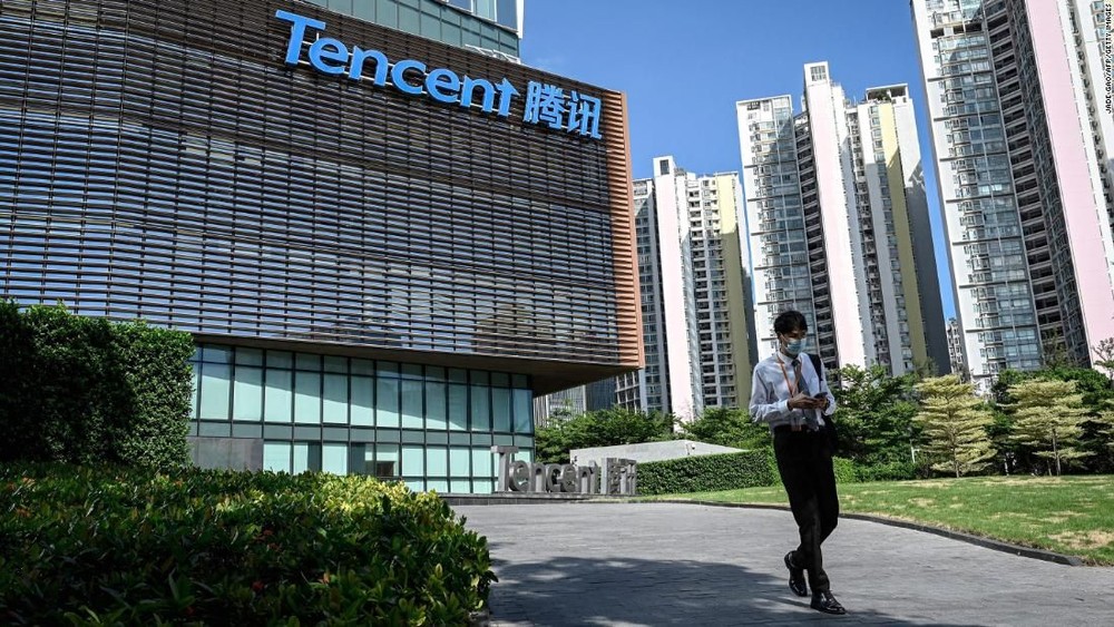 “Gã khổng lồ công nghệ” Tencent lần đầu tiên báo cáo sụt giảm doanh thu hàng quý