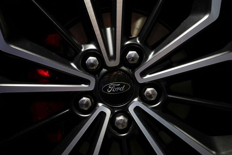 Chuyển trọng tâm sang phần mềm và EV, Ford cắt giảm 3.000 việc làm