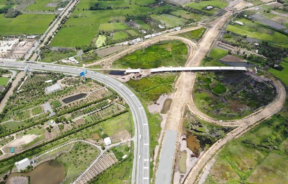 Gần 40 tuyến cao tốc được đầu tư xây dựng theo quy hoạch mạng lưới đường bộ thời kỳ 2021 - 2030, tầm nhìn năm 2050
