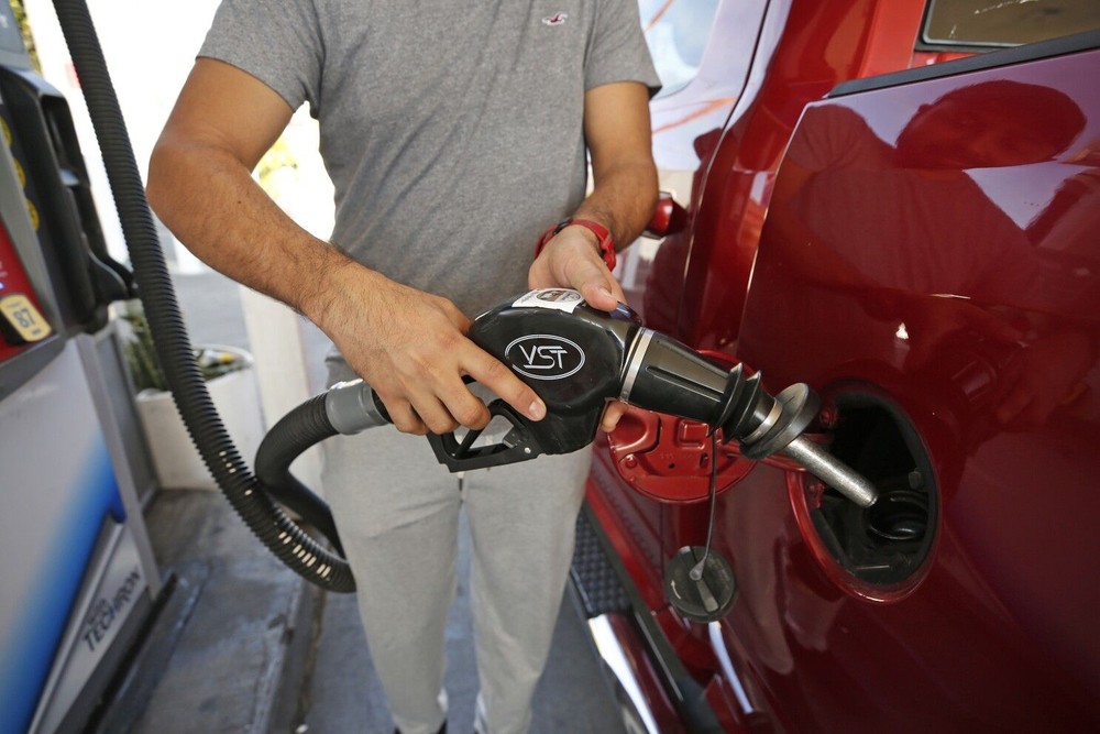 California cấm kinh doanh ô tô chạy xăng vào năm 2035