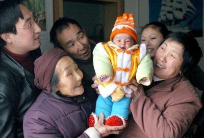 Trung Quốc đối mặt với tình trạng suy giảm dân số