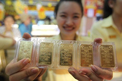 Giá vàng trong nước và thế giới đều ghi nhận đà tăng mạnh