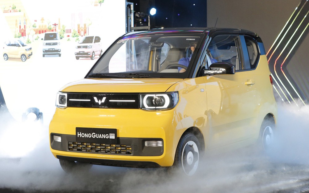 Ô tô điện Wuling HongGuang MiniEV chính thức ra mắt thị trường Việt, giá chỉ từ 239 triệu đồng