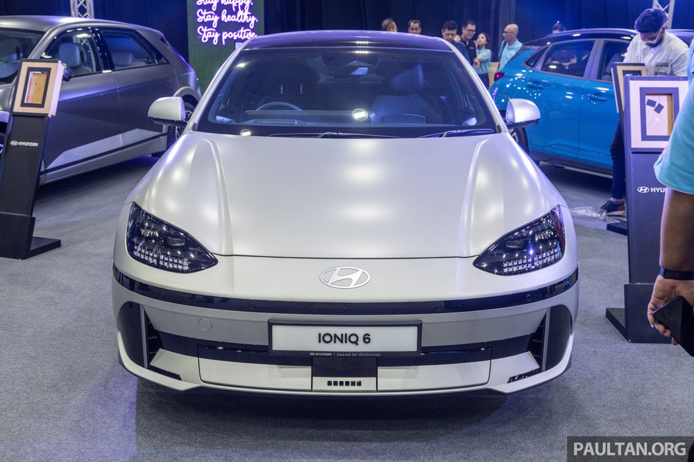 Hyundai Ioniq 6 – xe điện chạy gần 650km/lần sạc ra mắt thị trường Đông Nam Á