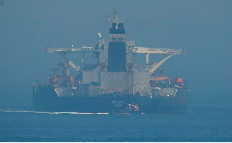 Gibraltar "thả" tàu chở dầu của Iran bị Anh bắt giữ